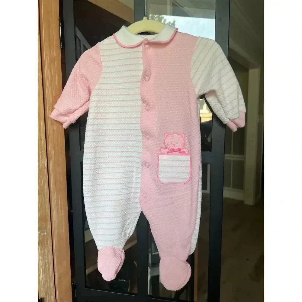 Vintage baby girl footie pajamas sleeper embroidered collar teddy bear onesie